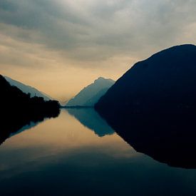 Lever du soleil en reflet sur Inner Horizon