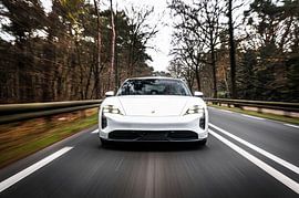 The new Porsche Taycan 4S by Bas Fransen