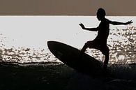 Surfer aan het strand van Seminyak Bali von Willem Vernes Miniaturansicht