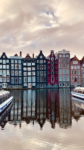 Amsterdam architectuur. van Marianna Pobedimova