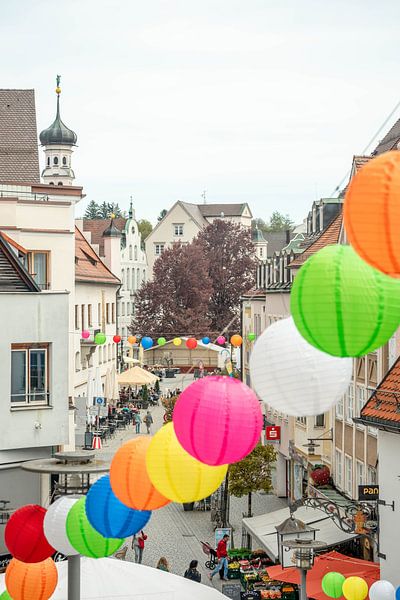 Summer lanterns in Kempten in Allgäu by Leo Schindzielorz