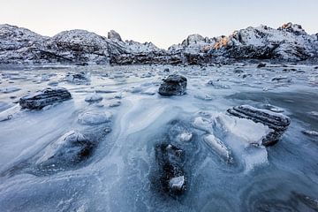 Bevroren Fjord - Vetserålen, Noorwegen van Martijn Smeets