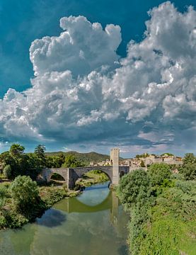 Pont médiéval, Pont de Besalú