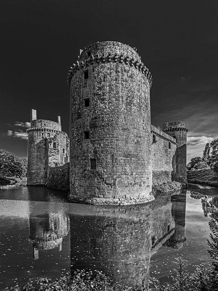 het kasteel van Hunaudaye in Bretagne, Frankrijk von Harrie Muis