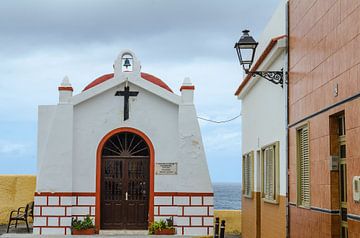 Coastal chapel on Tenerife with sea views by Alexander Baumann
