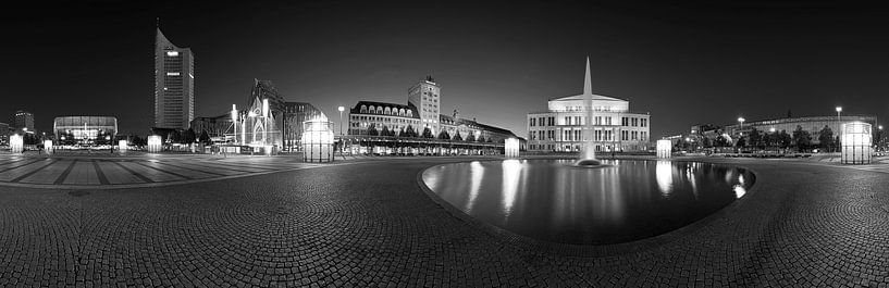 Leipzig - Augustusplatz Skyline Panorama von Frank Herrmann