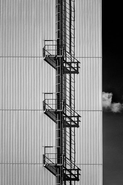 Utrecht abstract: The cloud and the factory by André Blom Fotografie Utrecht