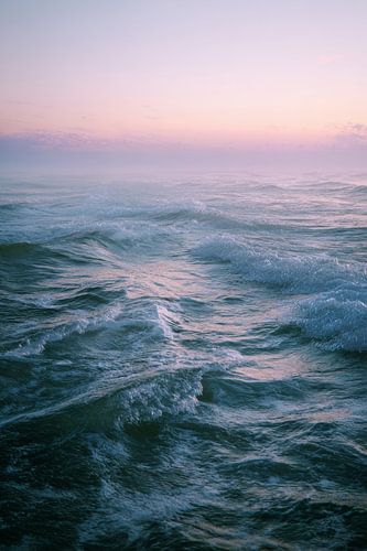 Douces vagues à la lumière du jour