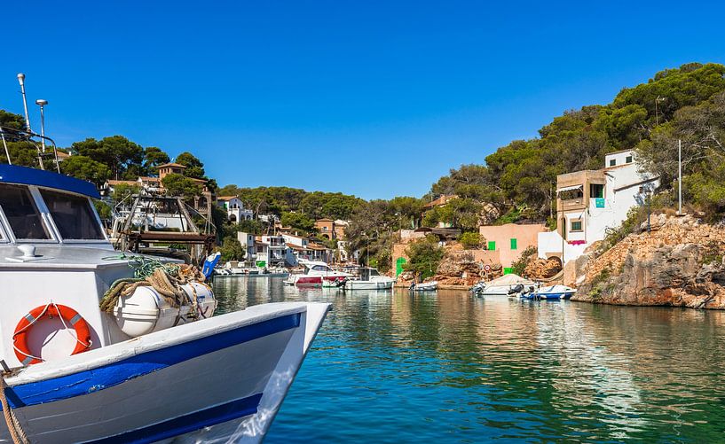 Baie de Cala Figuera, ancien port de pêche traditionnel sur l'île de Majorque Espagne par Alex Winter