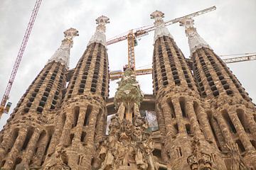 Sagrada Familia - Barcelona by t.ART