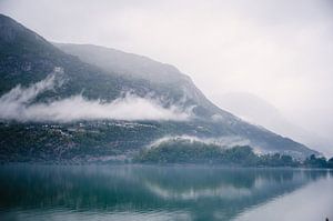 Odda, Vikinghaug enveloppés dans la brume
