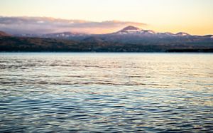 Lac Sevan au coucher du soleil