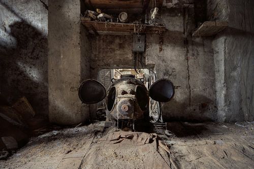 Urbex - It's a small world