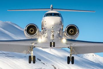 Business Jet - Gulfstream G550 - approaching winter wonderland von Dominik Kauer