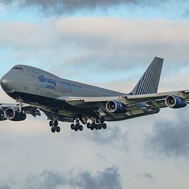 Silkway West Airlines Boeing 747-400F vrachtvliegtuig. van Jaap van den Berg