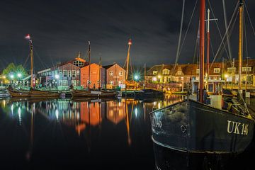 haventje Elburg in de avond van Meindert Marinus