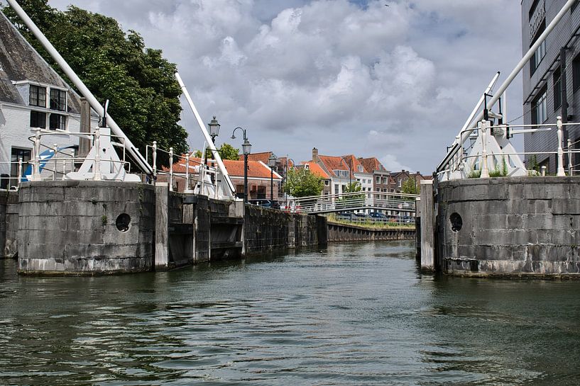 De oude sluizen bij de Spinhuisbrug van Frank's Awesome Travels