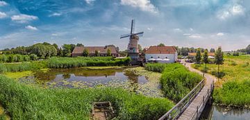 Die Kilsdonk Windmühle, eine wasser- und windbetriebene Mühle, Heeswijk Dinther, Nordbrabant, Nieder von Rene van der Meer