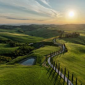 Toskanischer Traum - Rolling Hills bei Sonnenuntergang von W Lagerwaard