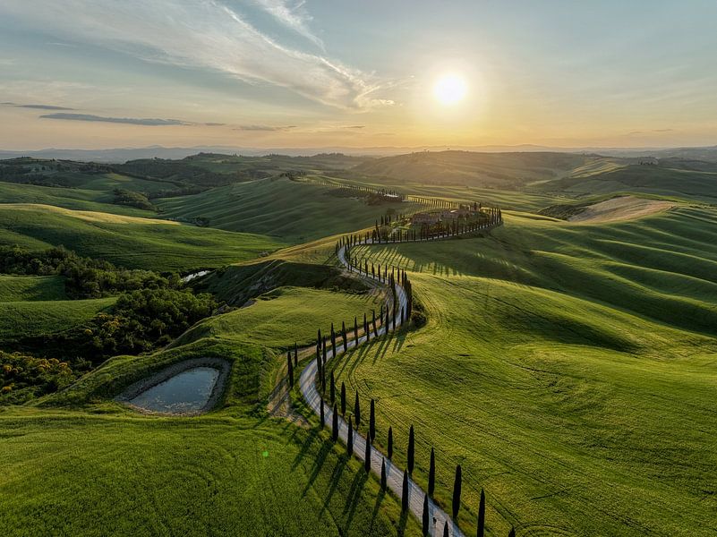 Toskanischer Traum - Rolling Hills bei Sonnenuntergang von W Lagerwaard