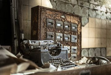Adler typewriter by Olivier Photography