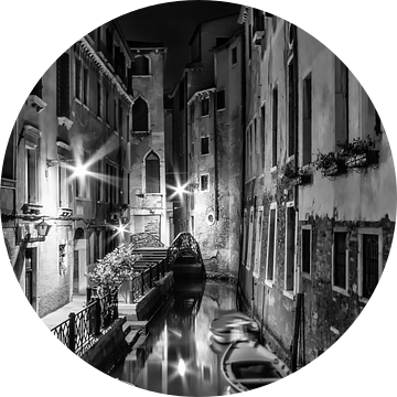 VENICE Rio de San Maurizio en Fondamenta Malvasia | Monochrome van Melanie Viola