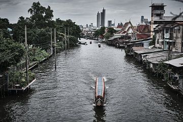 De kanalen van Bangkok: tussen moderniteit en traditie van Frank Photos