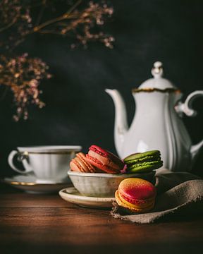 macarons bij de thee van Daisy de Fretes