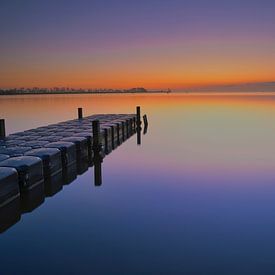 schwimmender steg am stt in akersloot von peterheinspictures