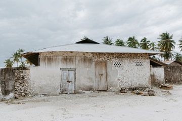 Local house | Reisfotografie Zanzibar | Wall art | Fine art prints van Alblasfotografie