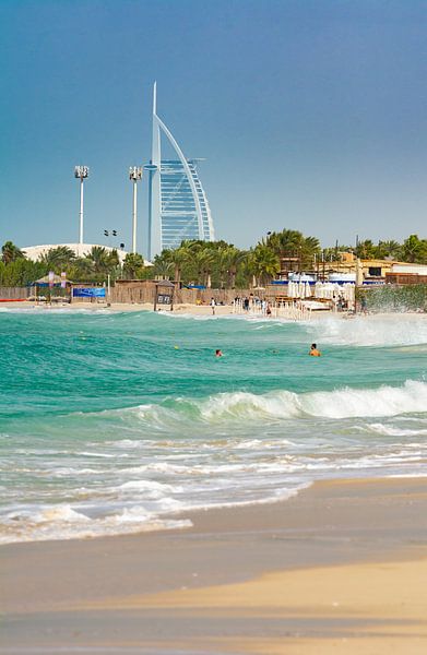 Burj al Arab en JBR Beach van Ronne Vinkx