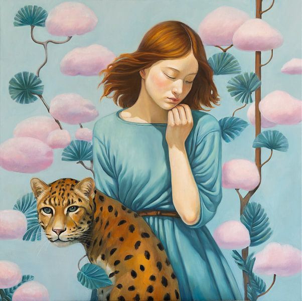 Mädchen mit Leopard und flauschigen Marshmallow-Wolken von Waterside Studio