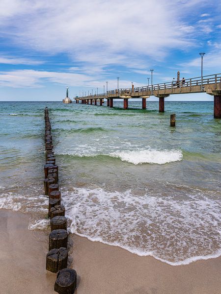 pier on the Baltic Sea coast in Zingst on Fischland-Darß by Rico Ködder