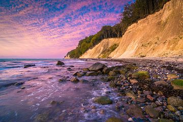 Sunrise on the chalk coast by Martin Wasilewski
