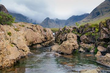 Les chutes d'eau de Fairy Pools sur Skye sur Tim Vlielander