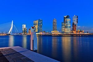 nacht valt over Rotterdam van gaps photography