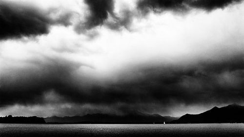 Wolken boven de Chiemsee