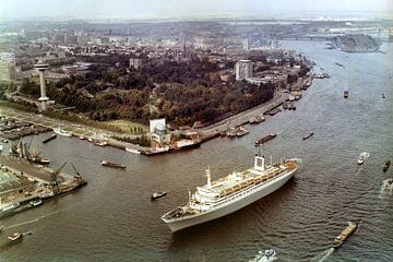SS Rotterdam 1964 van Roel Dijkstra