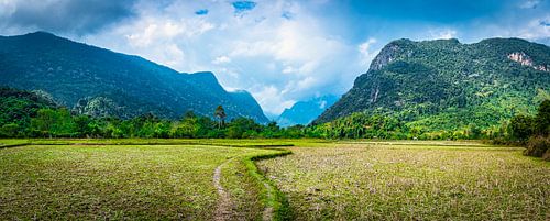 Wandelpad over het platteland van Noord Laos