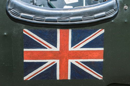 Britse Union Jack vlag op de zijkant van een vintage Bentley uit de jaren dertig