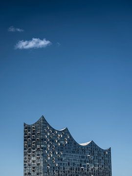 Elbphilharmonie: Glass wave by Florian Wübbe