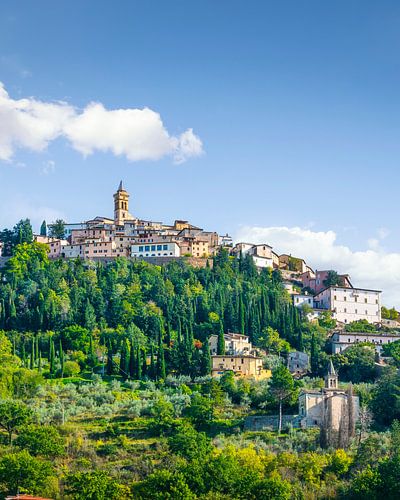 Trevi, een middeleeuws dorpje op een heuveltop in Umbrië, Italië