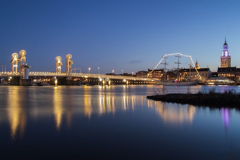 Kampen in het blauwe uur von Meindert Marinus