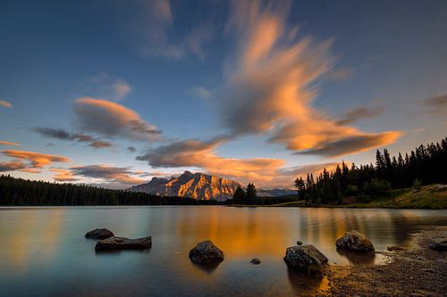Two Jack Lake Zonsondergang