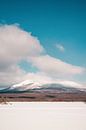 Besneeuwde bergtop in Japan van Mickéle Godderis thumbnail