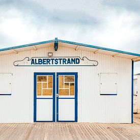 Strandhütte am Albertstrand in Knokke von Matthijs Van Mierlo