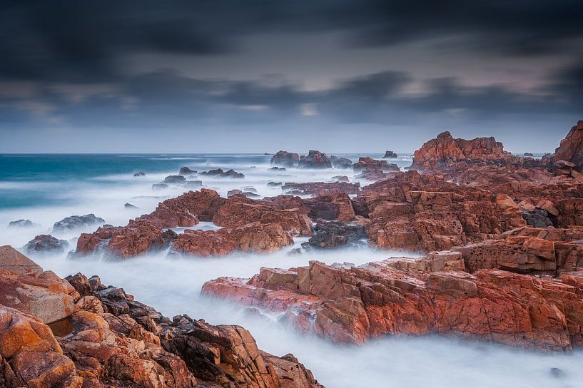 Der Abgrund von Plougrescant (Bretagne) von Yannick Lefevre