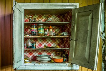 Pantry by Danny de Jong