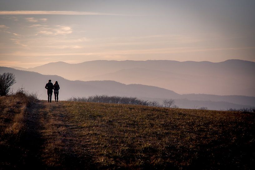 Couple amoureux au coucher du soleil par Julian Buijzen