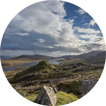 The Storr view on Loch Leathan van Stephan van Krimpen